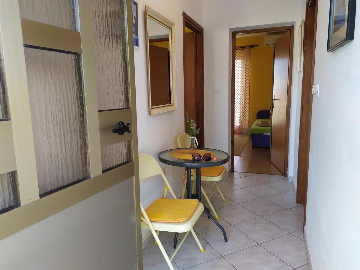 Cozy Apartments Danica Novalja With Terrace - First Floor Exteriér fotografie